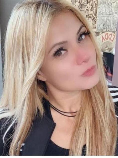 bakeca incontrii matera|Escort Matera, Annunci Donna Cerca Uomo